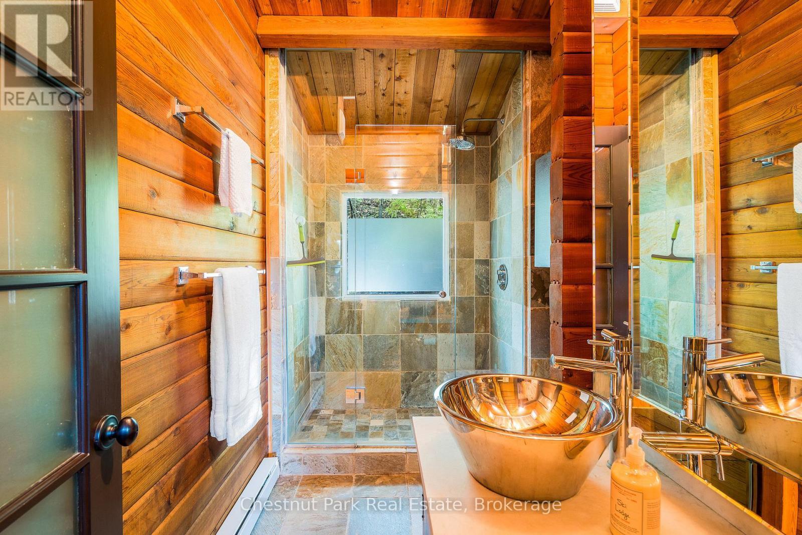 146 Chamonix Crescent, Blue Mountains, ON - Indoor