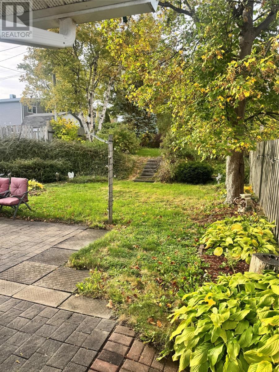 322 Topsail Road, St.John'S, NL - Outdoor