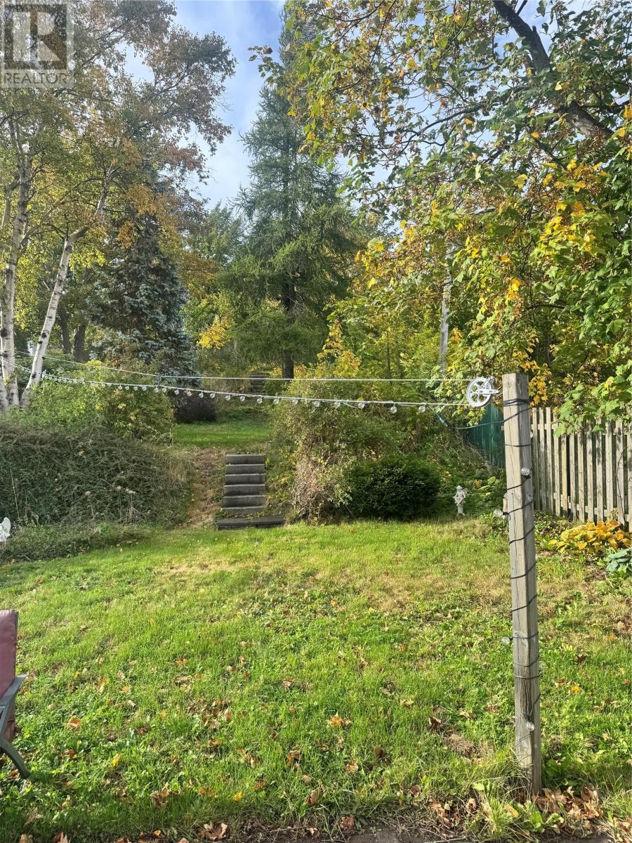 322 Topsail Road, St.John'S, NL - Outdoor