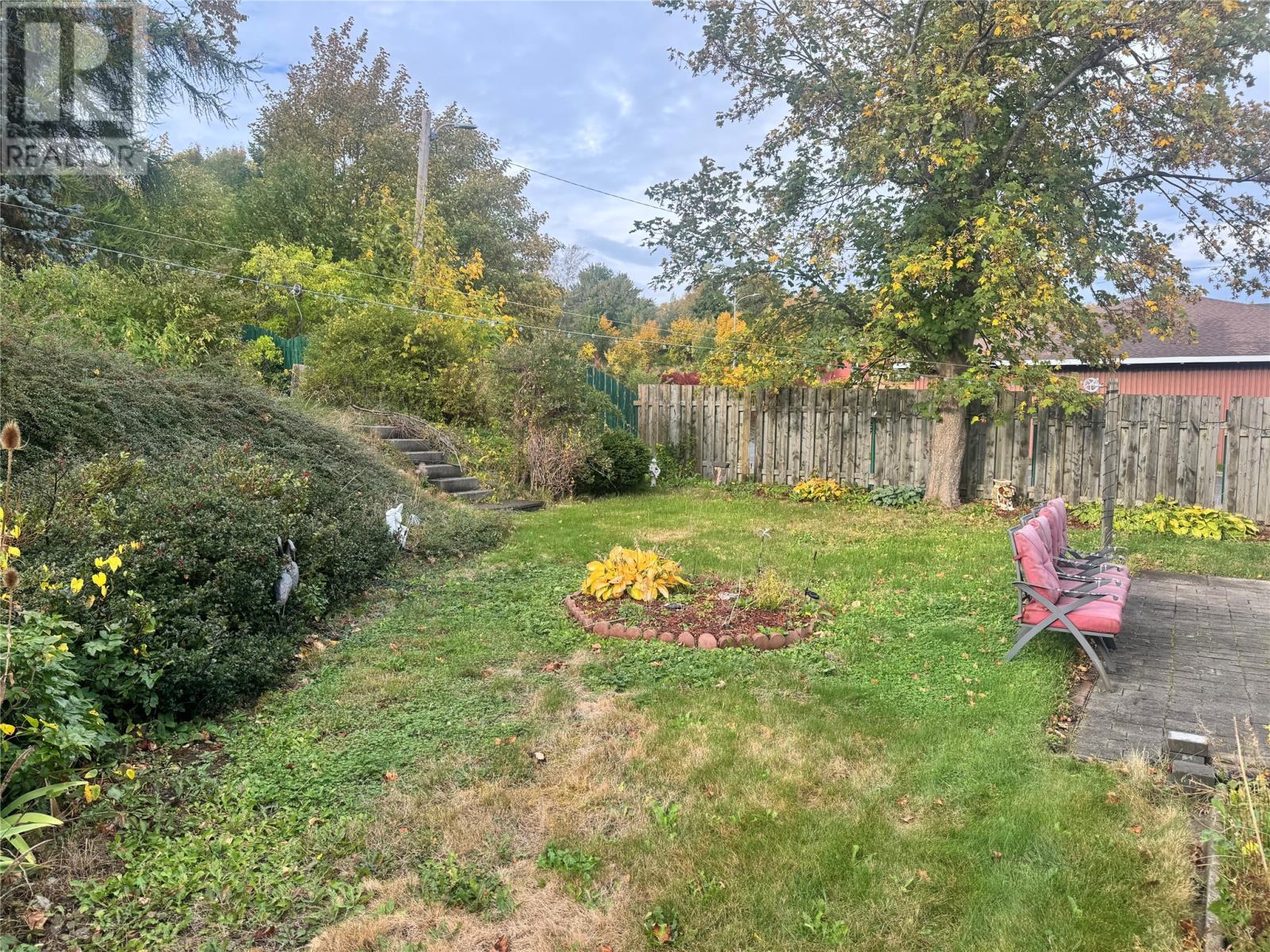 322 Topsail Road, St.John'S, NL - Outdoor