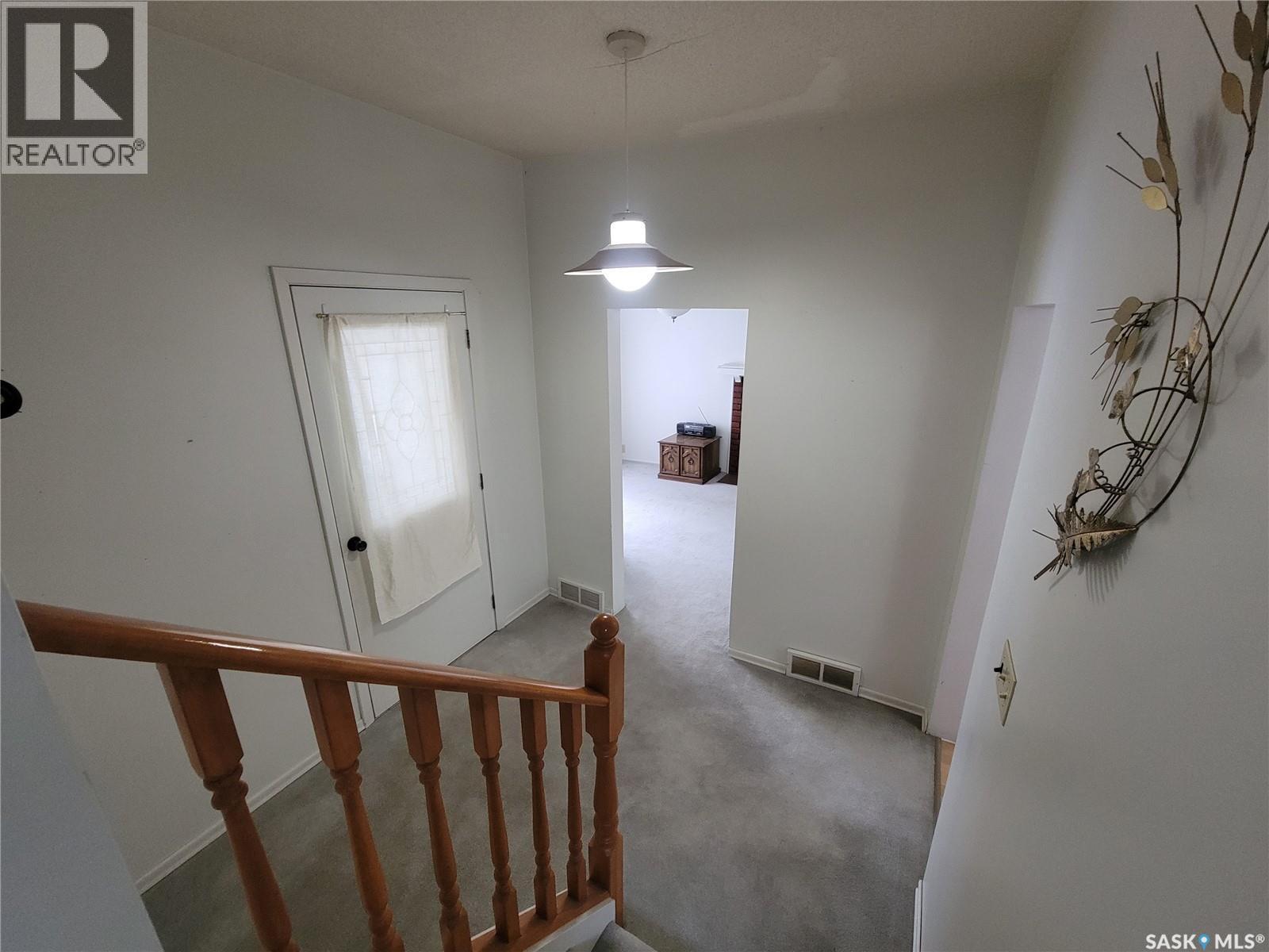 411 1St Street W, Wilkie, SK - Indoor Photo Showing Other Room