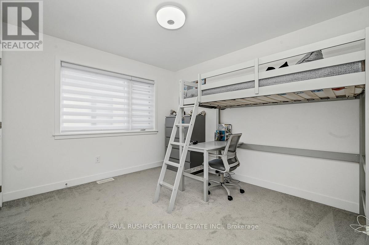 Bedroom #3 - 28 Mendoza Way, Ottawa, ON - Indoor