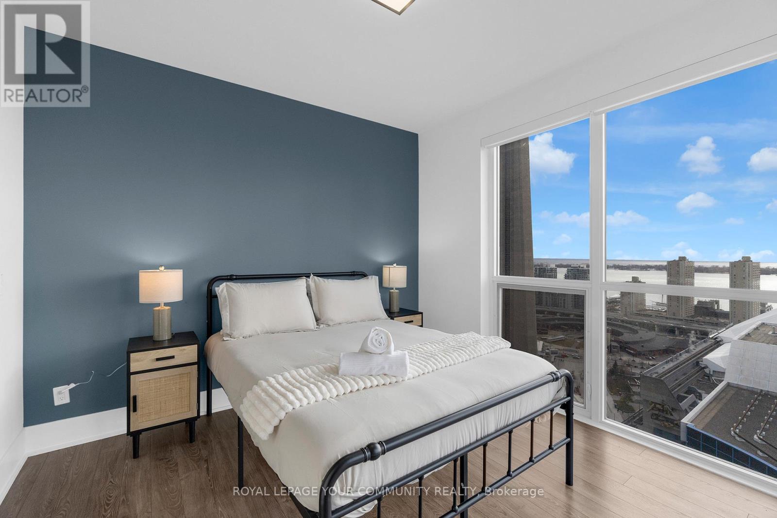 2912 - 300 Front Street, Toronto, ON - Indoor Photo Showing Bedroom