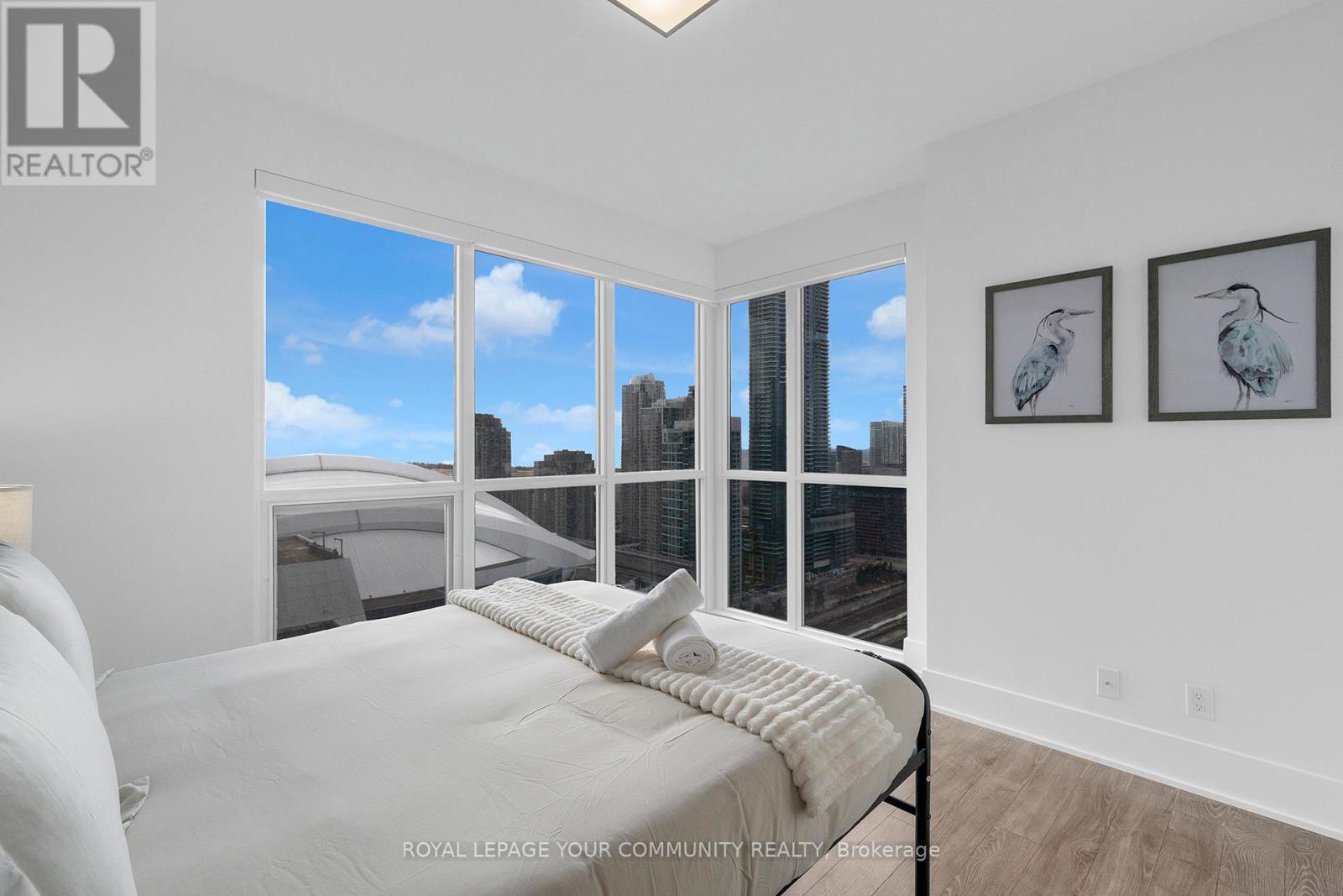 2912 - 300 Front Street, Toronto, ON - Indoor Photo Showing Bedroom