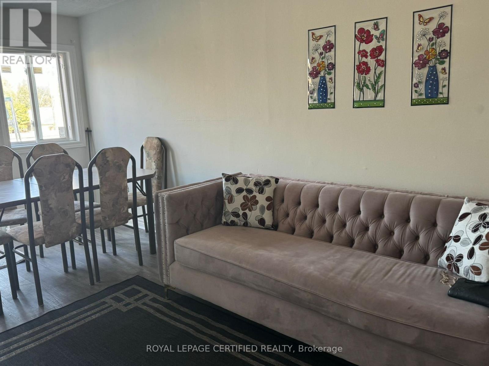 1357 Main Street E, Hamilton, ON