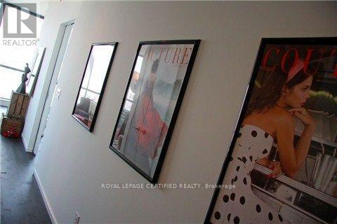 2003 - 8 Charlotte Street, Toronto, ON - Indoor