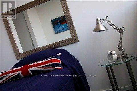 2003 - 8 Charlotte Street, Toronto, ON - Indoor