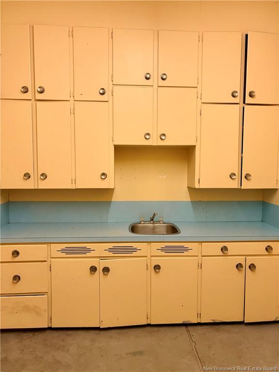 131 Renfrew, Dalhousie, NB