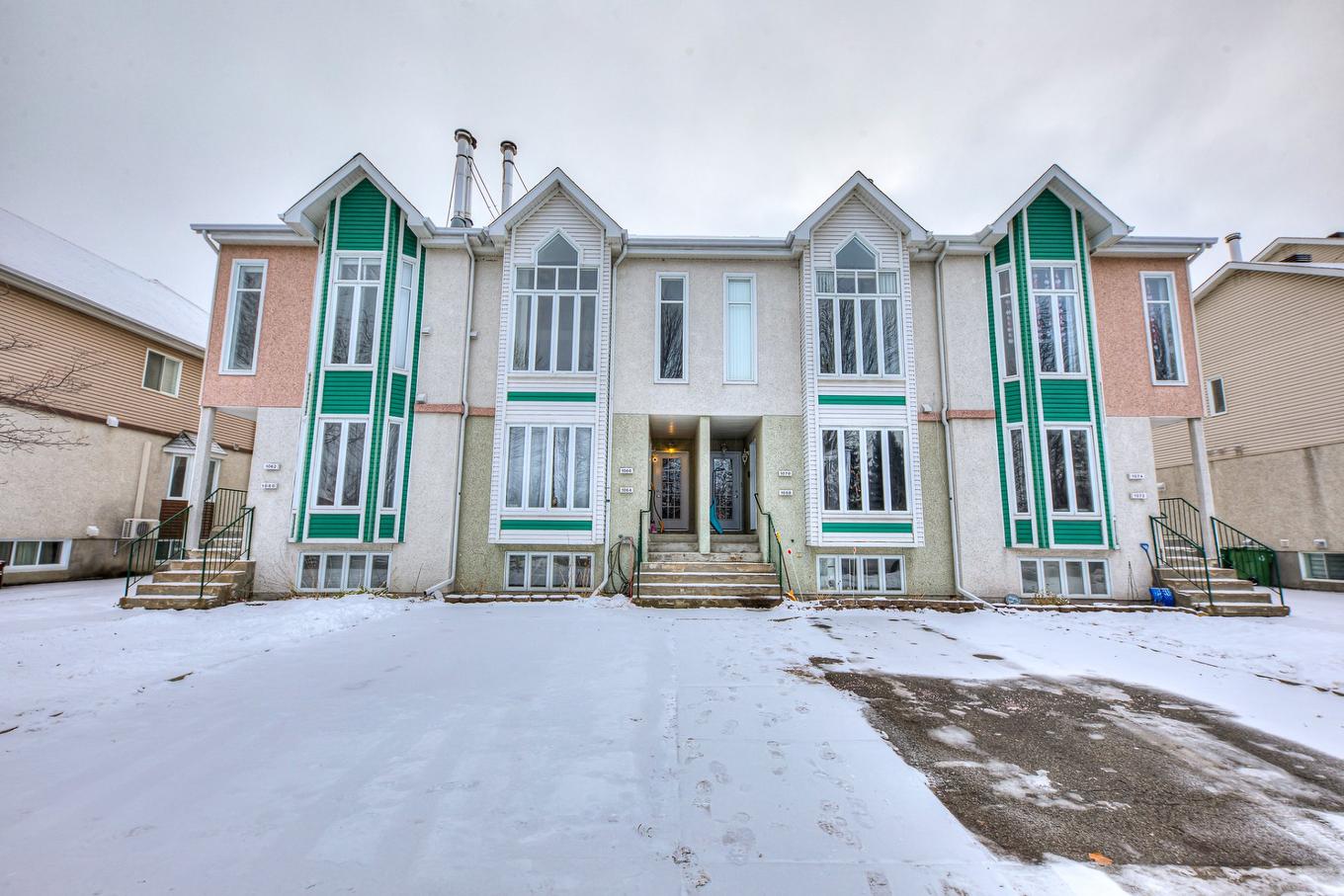 Façade - 1066 Rue De La Famille-Dubreuil, Montréal (Rivière-Des-Prairies/Pointe-Aux-Trembles), QC - Outdoor With Facade