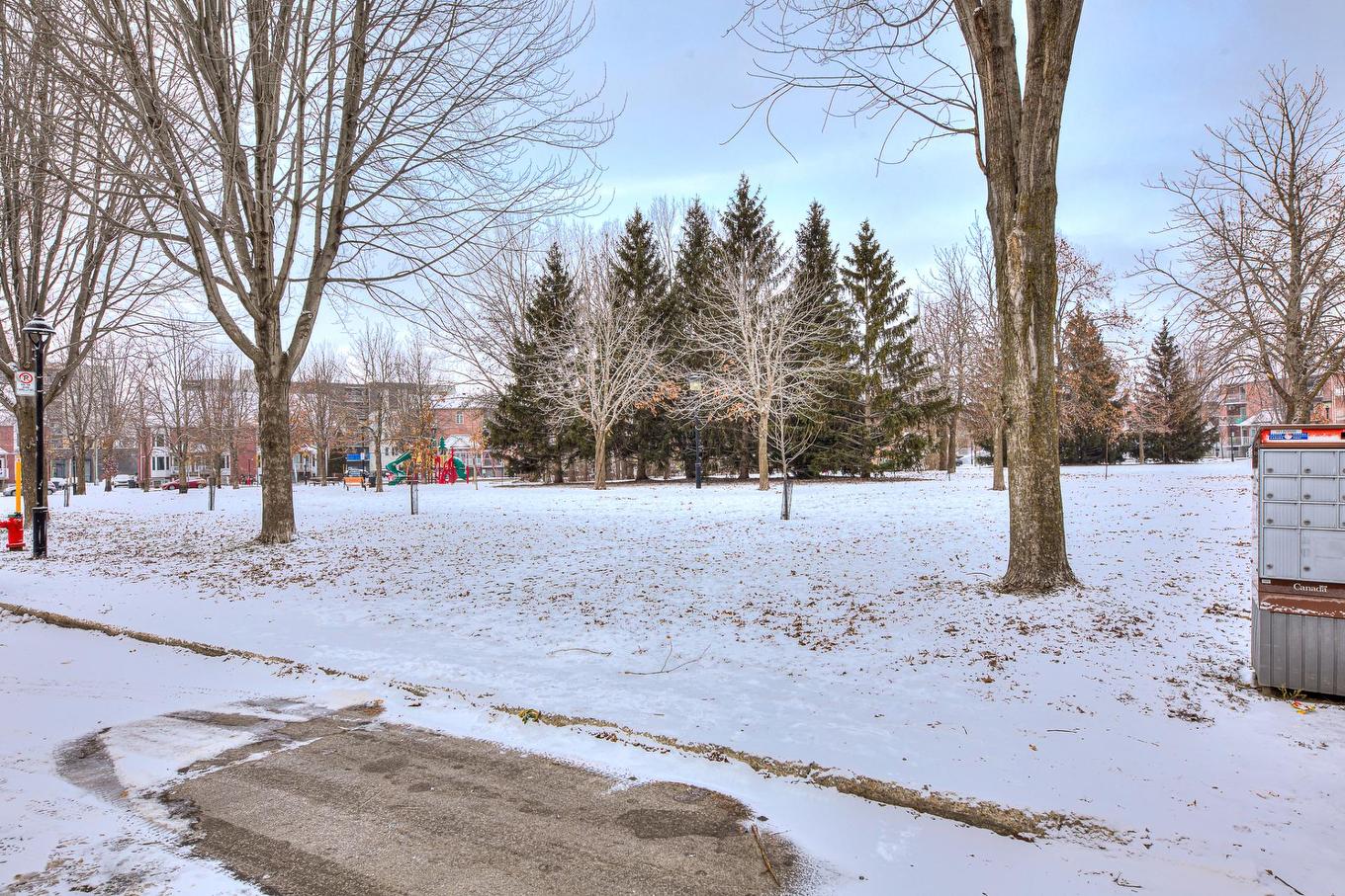 À proximité - 1066 Rue De La Famille-Dubreuil, Montréal (Rivière-Des-Prairies/Pointe-Aux-Trembles), QC - Outdoor With View