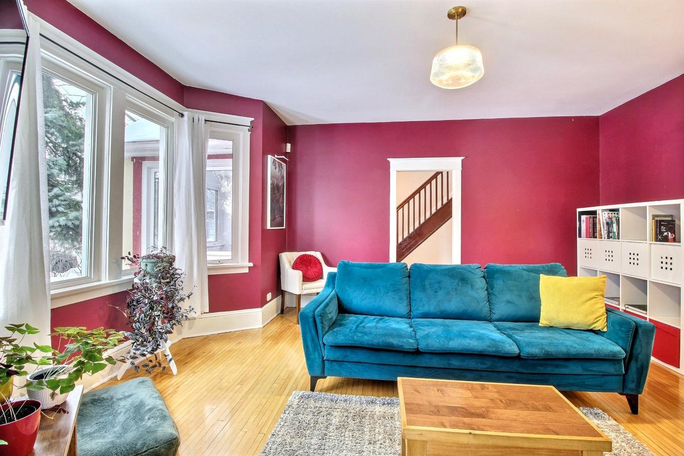 Salon - 26 6E Rue, Rouyn-Noranda, QC - Indoor Photo Showing Living Room