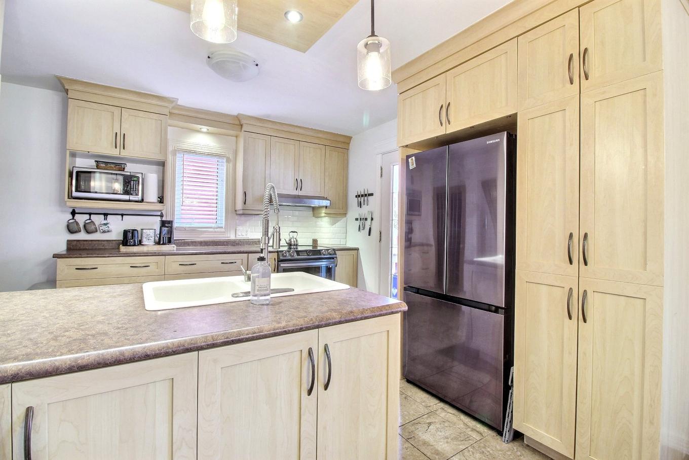 Cuisine - 26 6E Rue, Rouyn-Noranda, QC - Indoor Photo Showing Kitchen