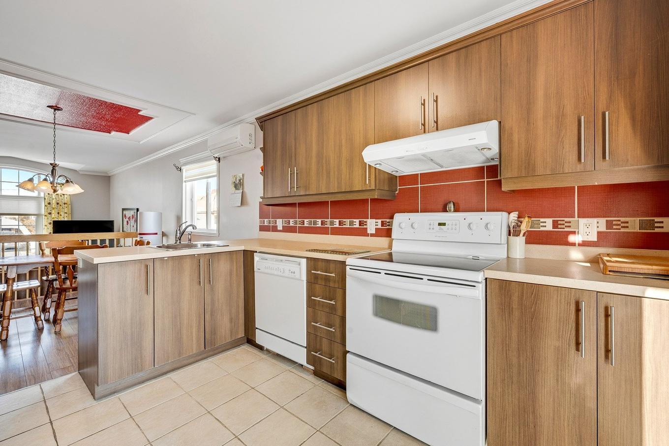 Kitchen - 1832 Rue Raoul-Jobin, Saint-Jérôme, QC - Indoor Photo Showing Kitchen