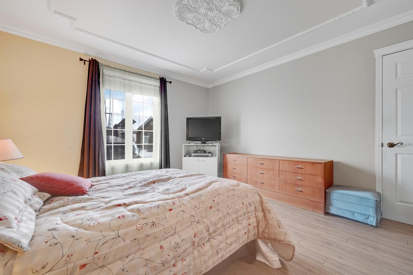 Primary bedroom - 1832 Rue Raoul-Jobin, Saint-Jérôme, QC - Indoor Photo Showing Bedroom