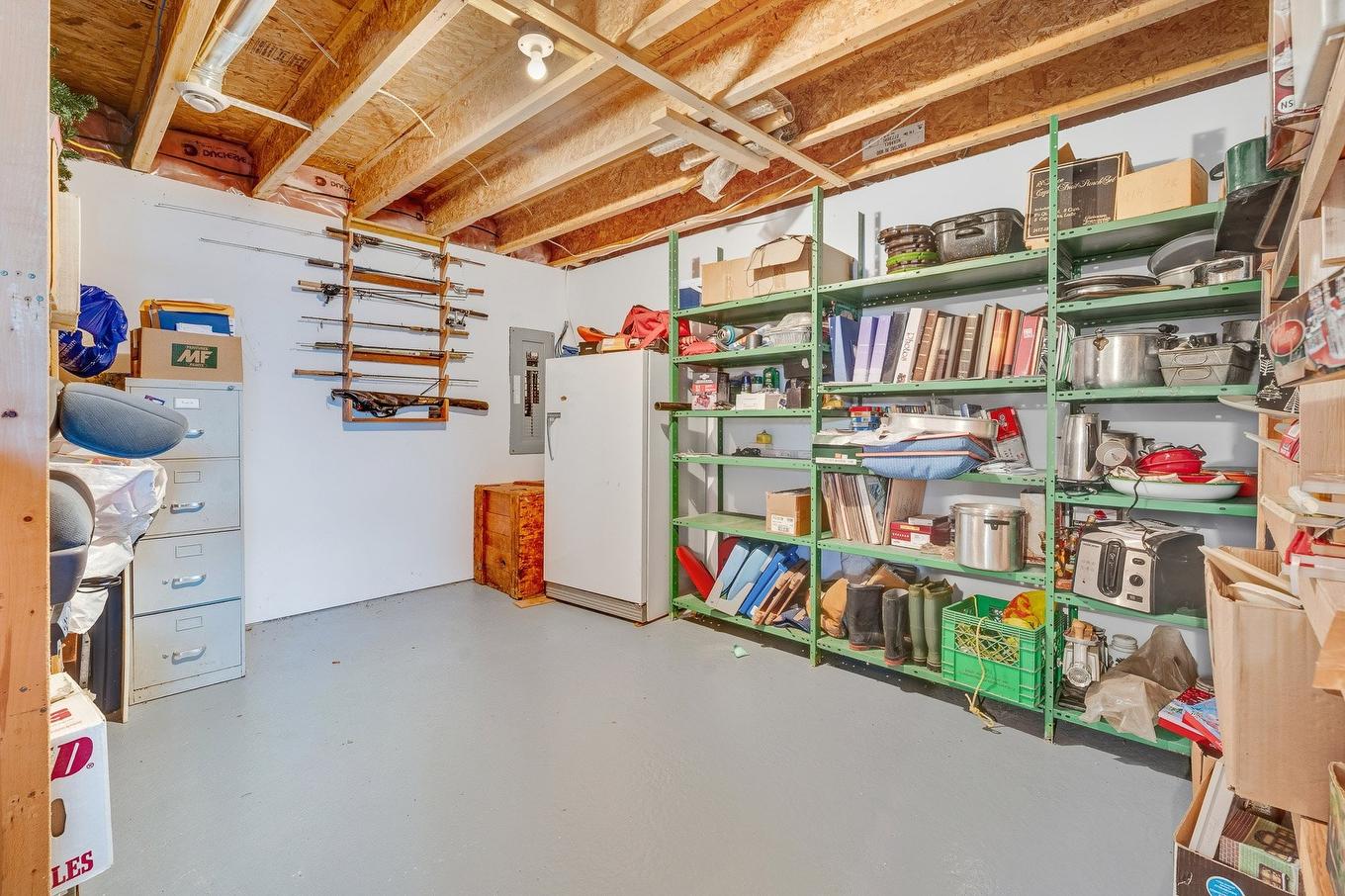 Storage - 1832 Rue Raoul-Jobin, Saint-Jérôme, QC - Indoor Photo Showing Basement