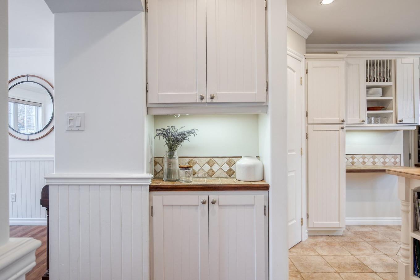 Kitchen - 74 Rue Houle, Saint-Jean-Sur-Richelieu, QC - Indoor Photo Showing Other Room