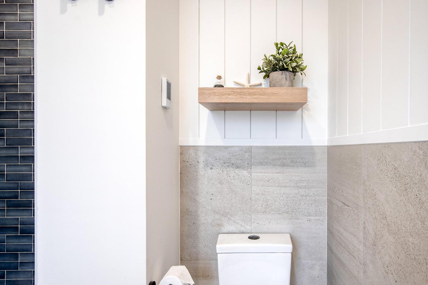 Bathroom - 74 Rue Houle, Saint-Jean-Sur-Richelieu, QC - Indoor Photo Showing Bathroom
