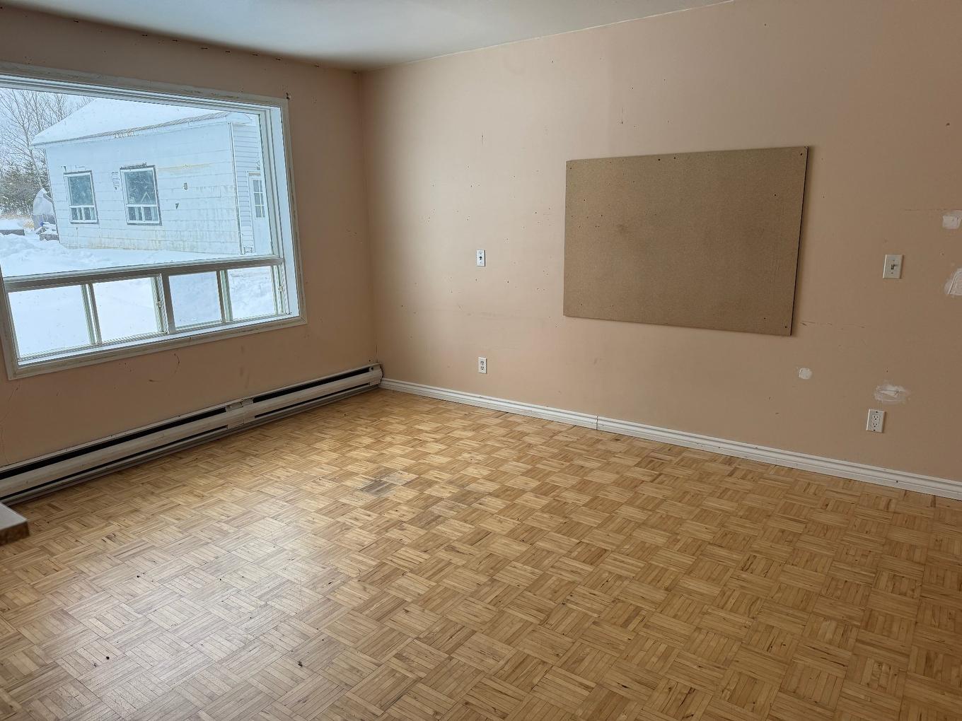 Salon - 203 - 203B Route Route 397 (Rochebaucourt), La Morandière-Rochebaucourt, QC - Indoor Photo Showing Other Room