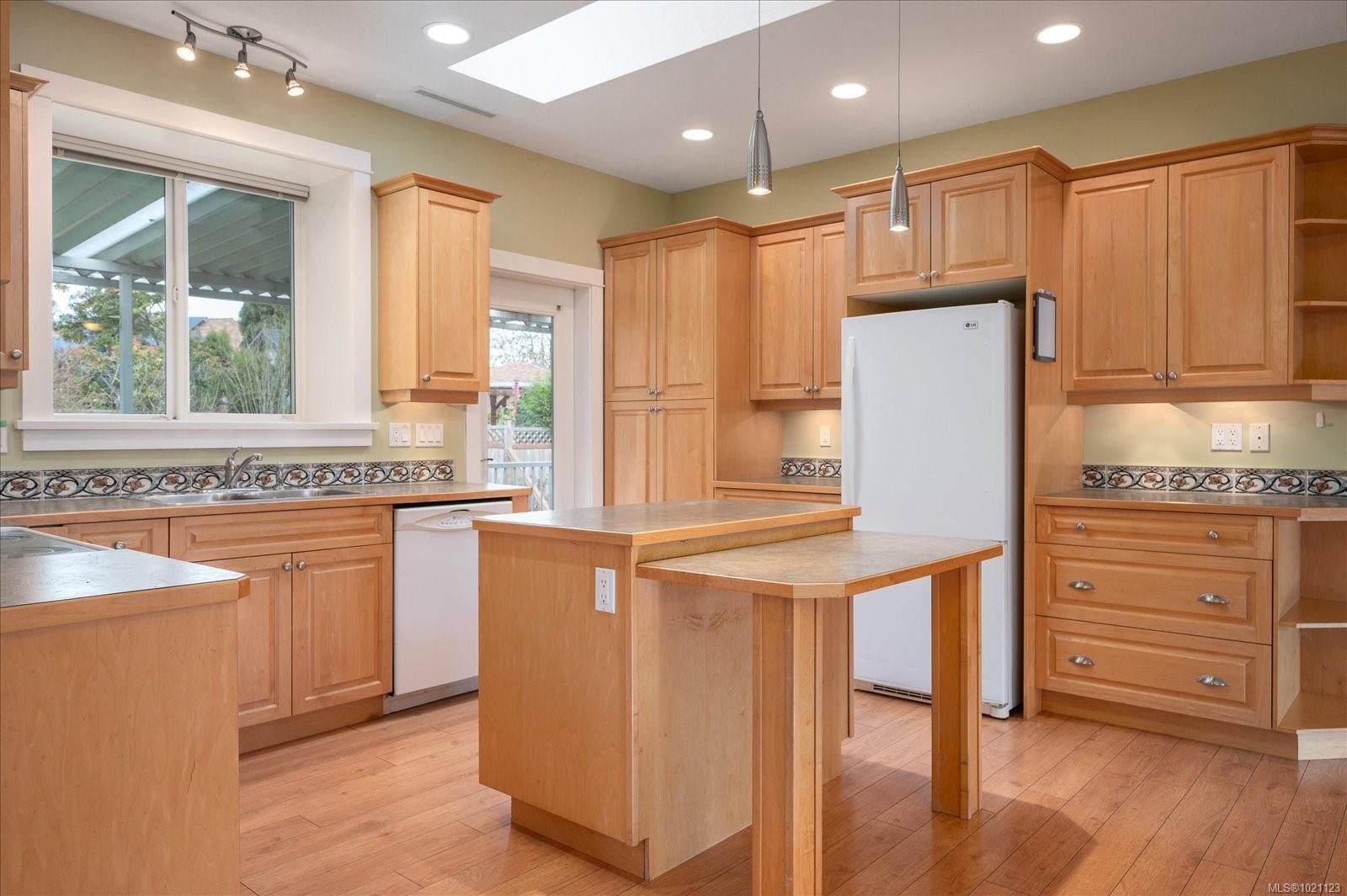 310 Holland Creek Pl, Ladysmith, BC