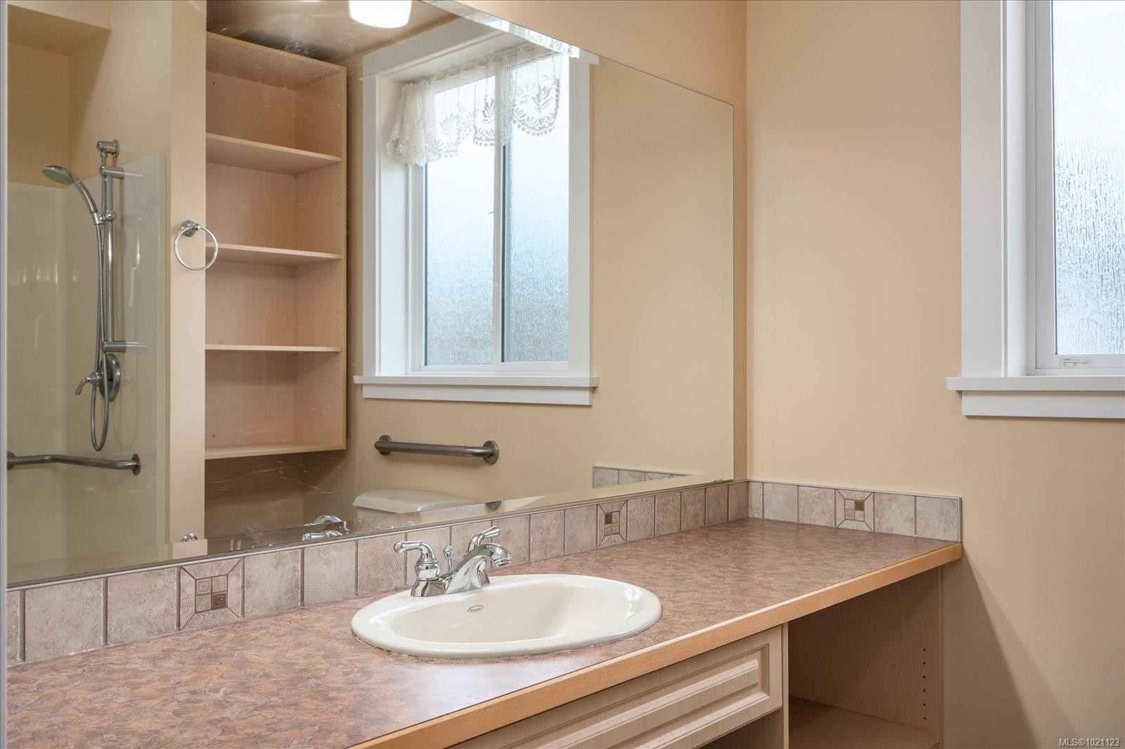 310 Holland Creek Pl, Ladysmith, BC