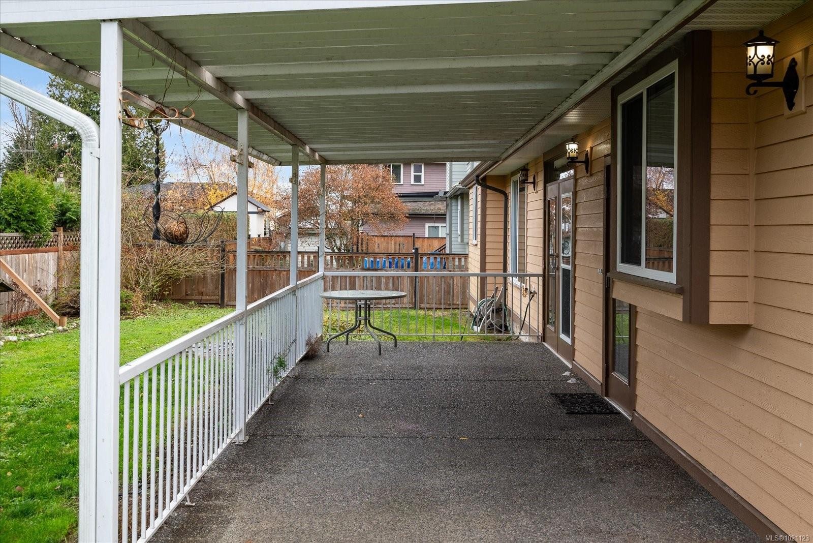 310 Holland Creek Pl, Ladysmith, BC