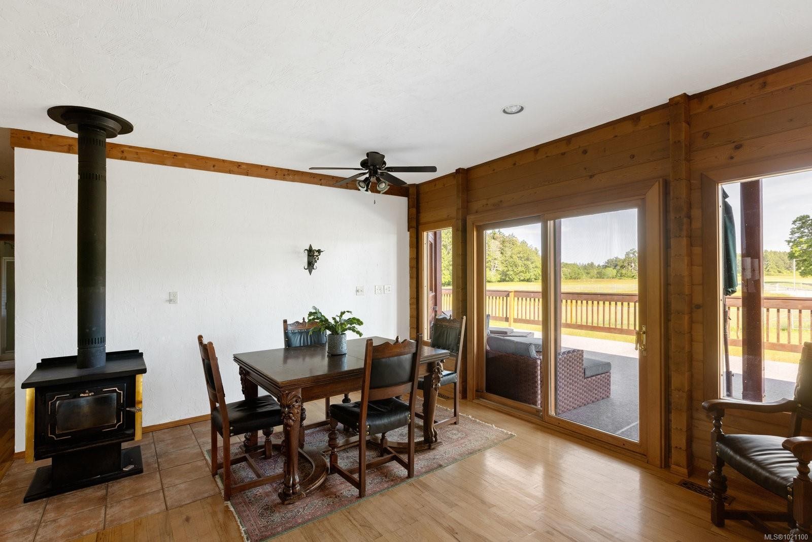 9775 West Saanich Rd, North Saanich, BC