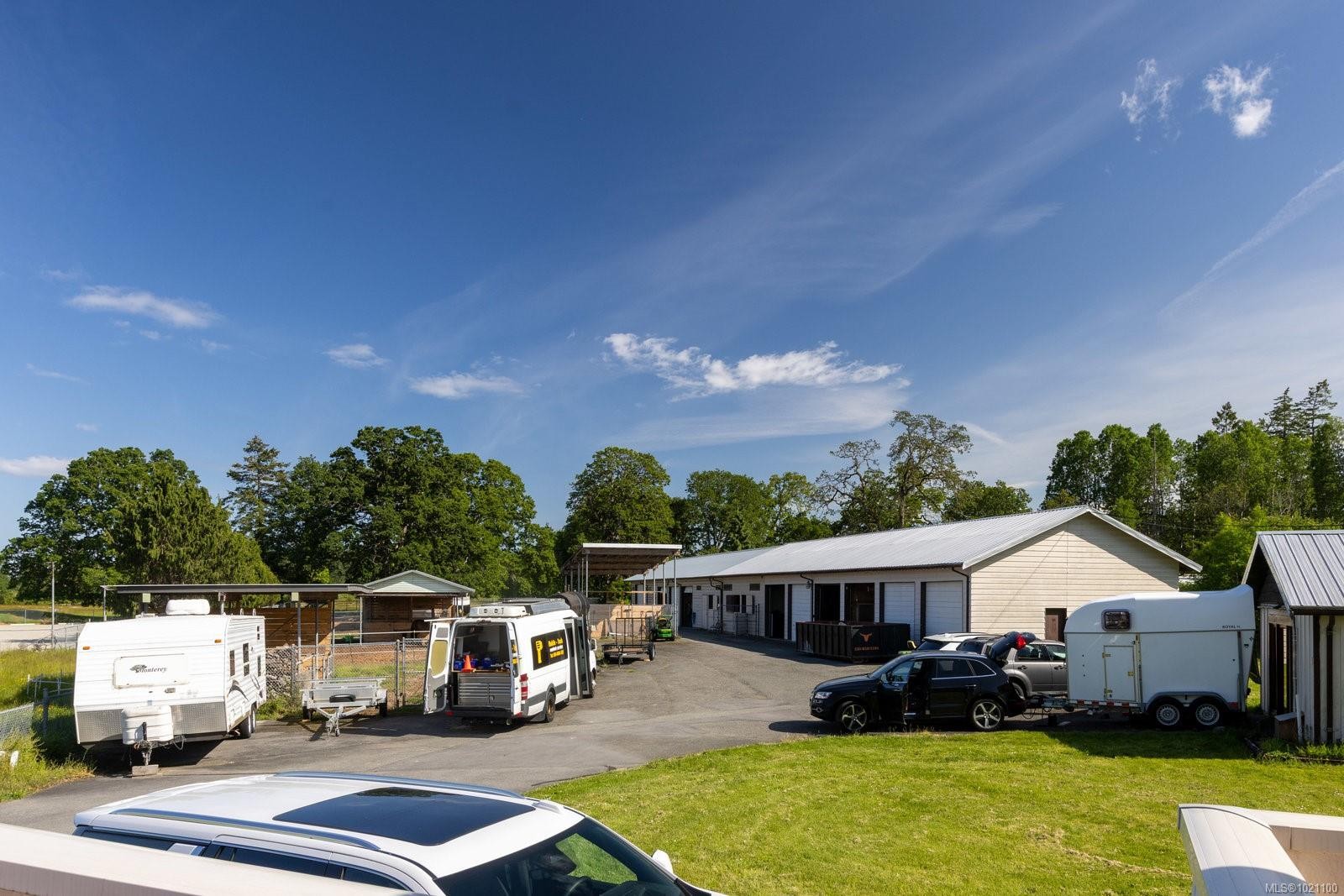 9775 West Saanich Rd, North Saanich, BC