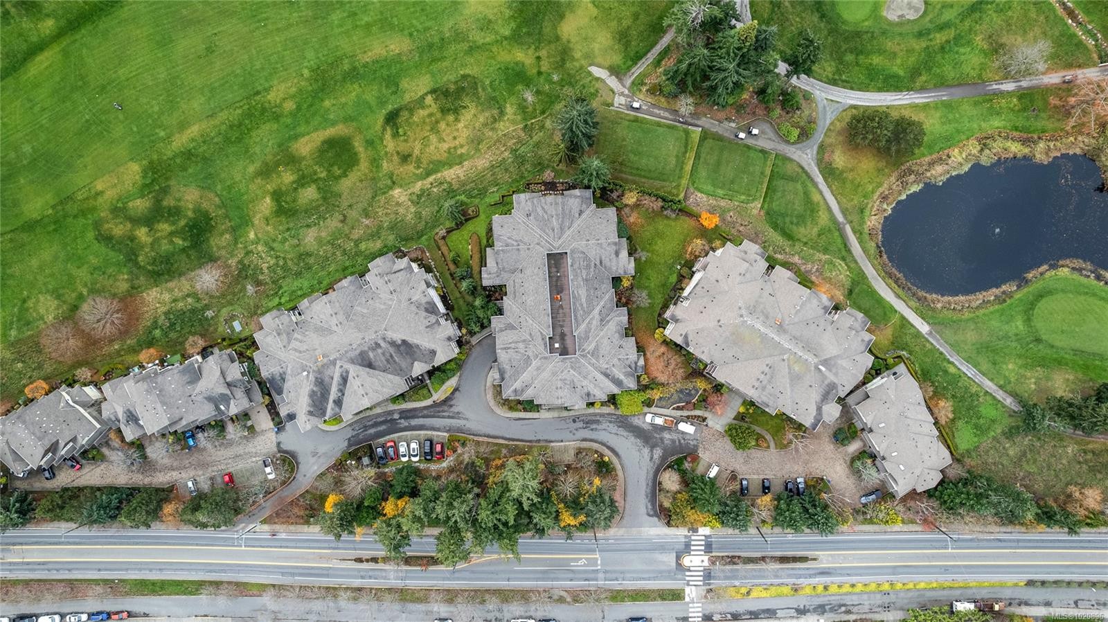 203D-1115 Craigflower Rd, Esquimalt, BC - Outdoor With View