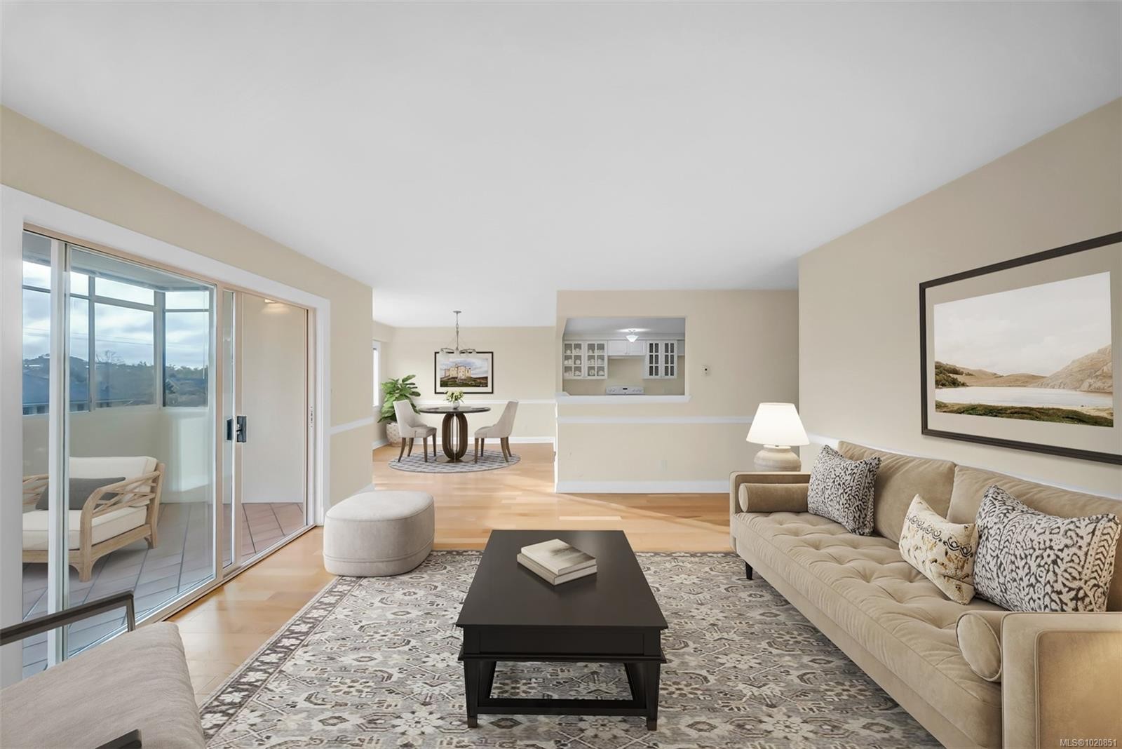 405-420 Linden Ave, Victoria, BC - Indoor Photo Showing Living Room