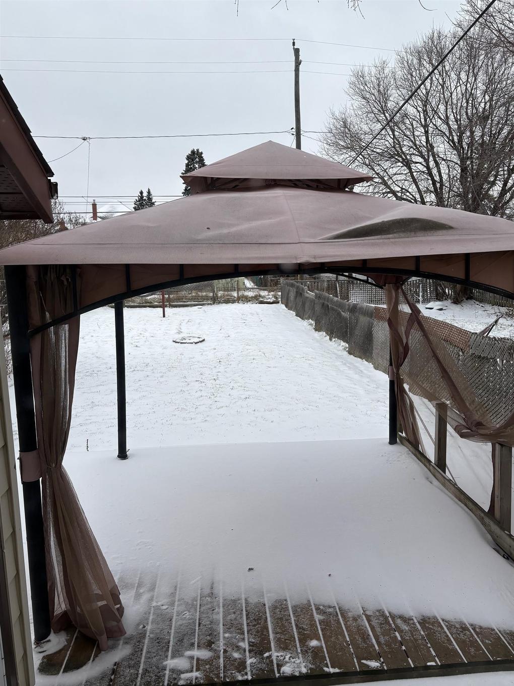 185 Frederica Street E, Thunder Bay, ON - Outdoor