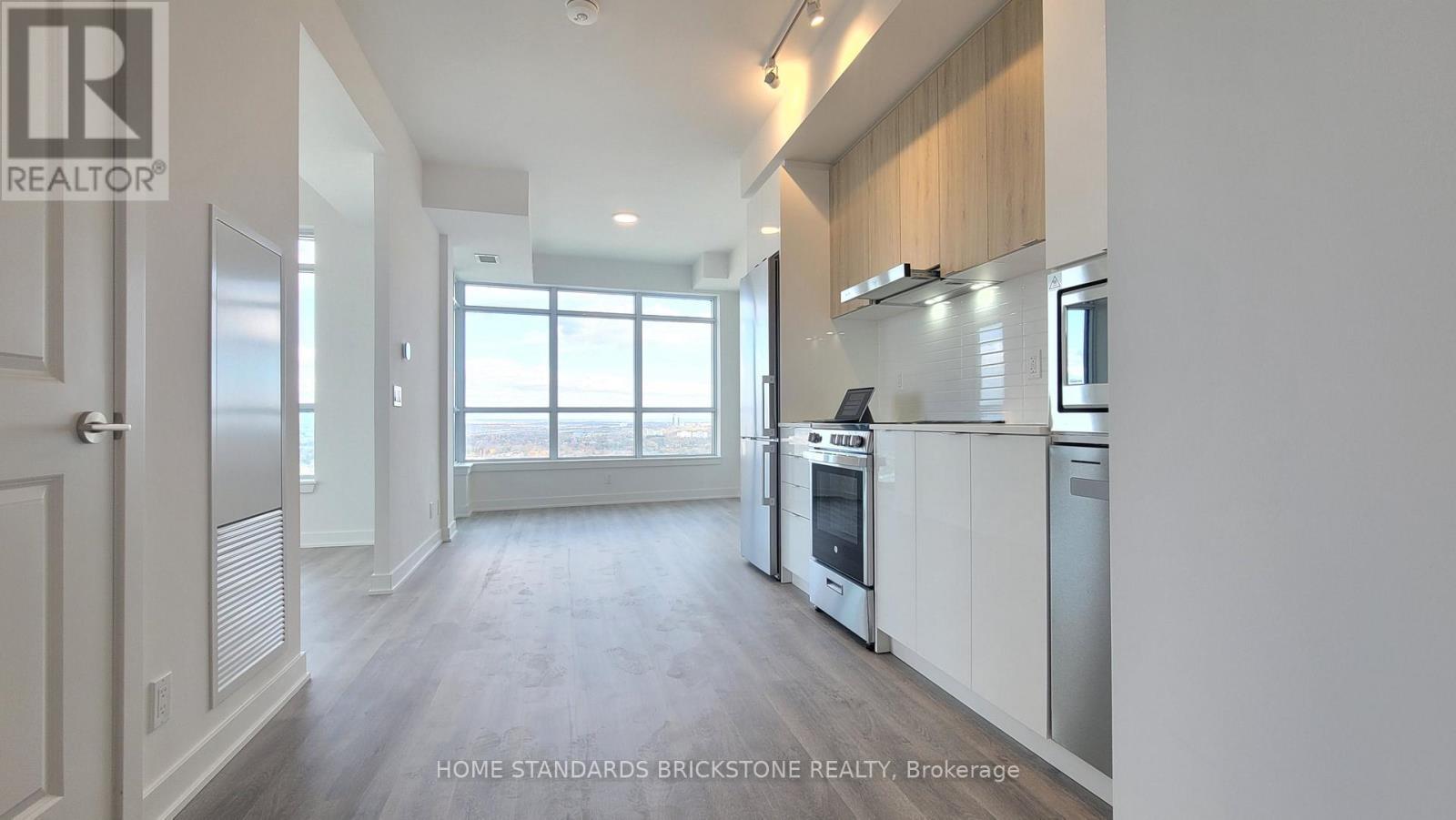 #B-2708 - 50 Upper Mall Way, Vaughan, ON - Indoor