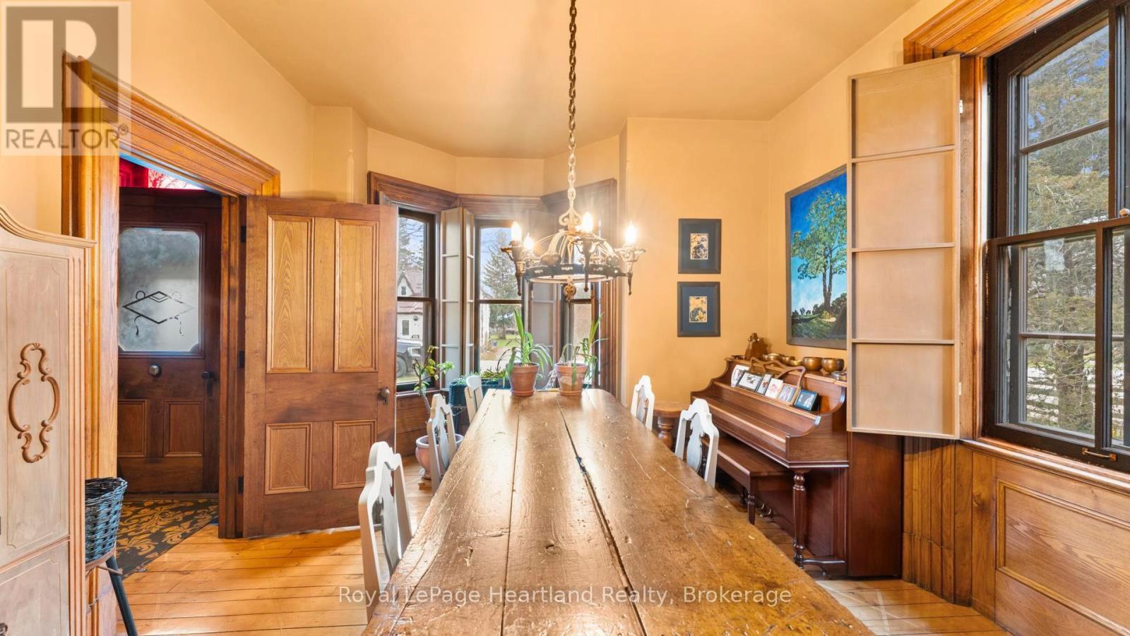 38 Albert Street, Ashfield-Colborne-Wawanosh (Ashfield), ON - Indoor Photo Showing Other Room