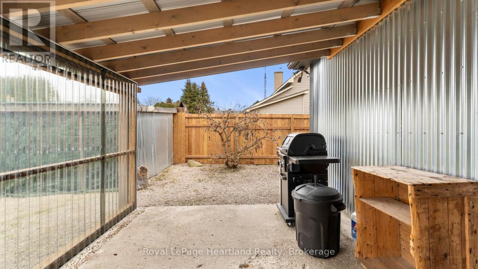 38 Albert Street, Ashfield-Colborne-Wawanosh (Ashfield), ON - With Exterior