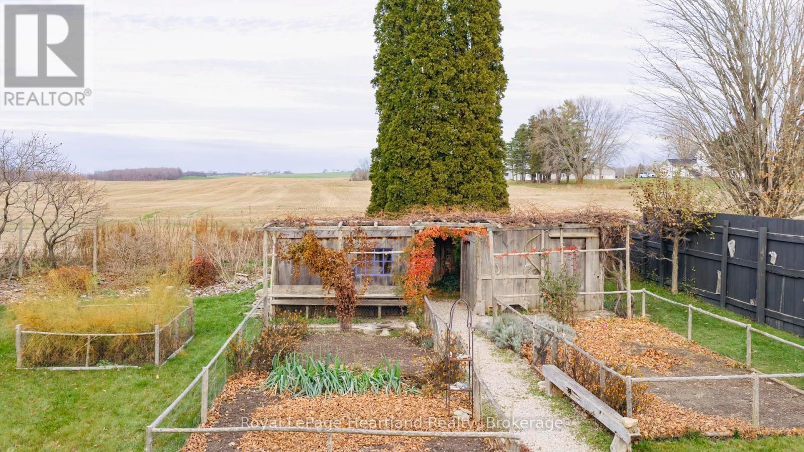 38 Albert Street, Ashfield-Colborne-Wawanosh (Ashfield), ON - Outdoor