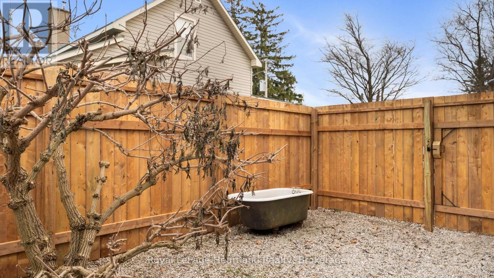 38 Albert Street, Ashfield-Colborne-Wawanosh (Ashfield), ON - Outdoor