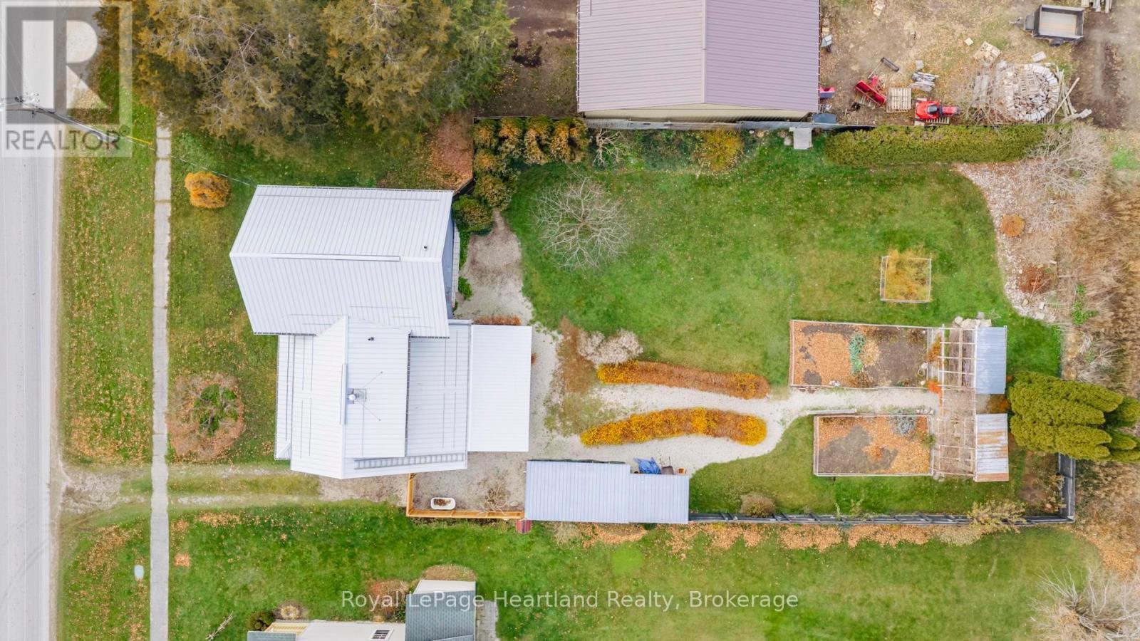 38 Albert Street, Ashfield-Colborne-Wawanosh (Ashfield), ON - Outdoor