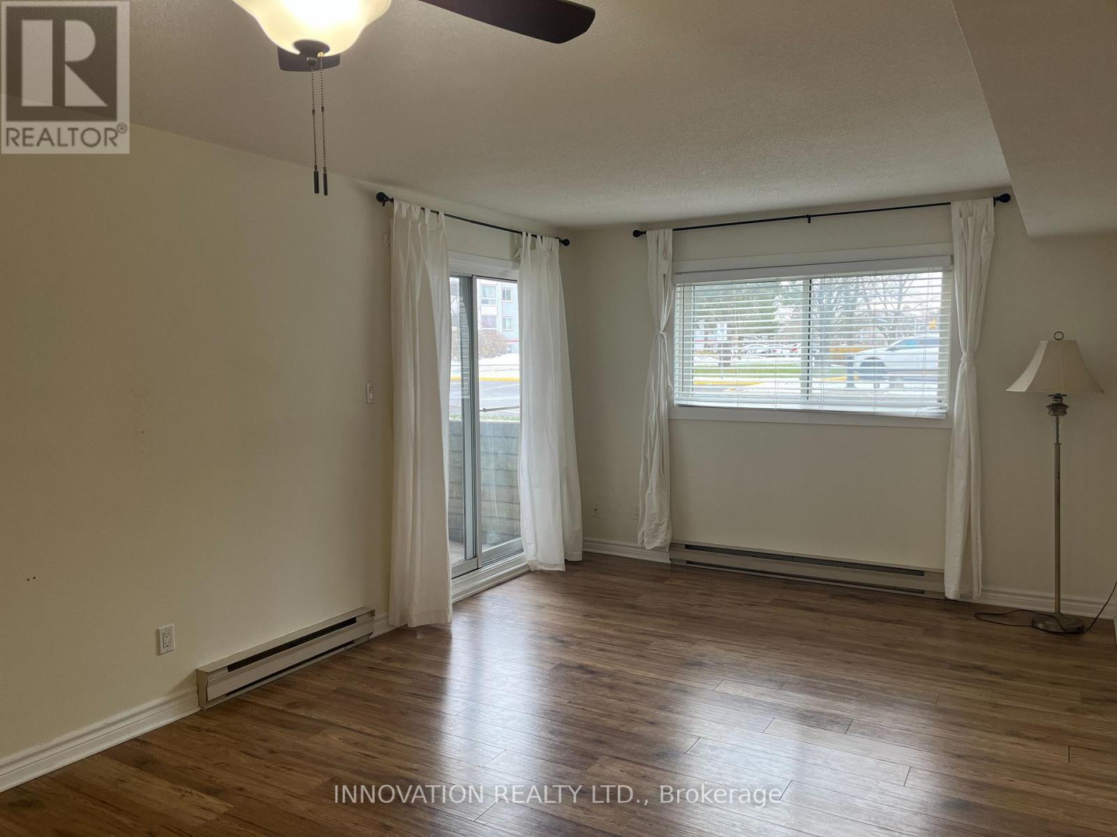 117 - 316 Lorry Greenberg Drive, Ottawa, ON - Indoor Photo Showing Other Room