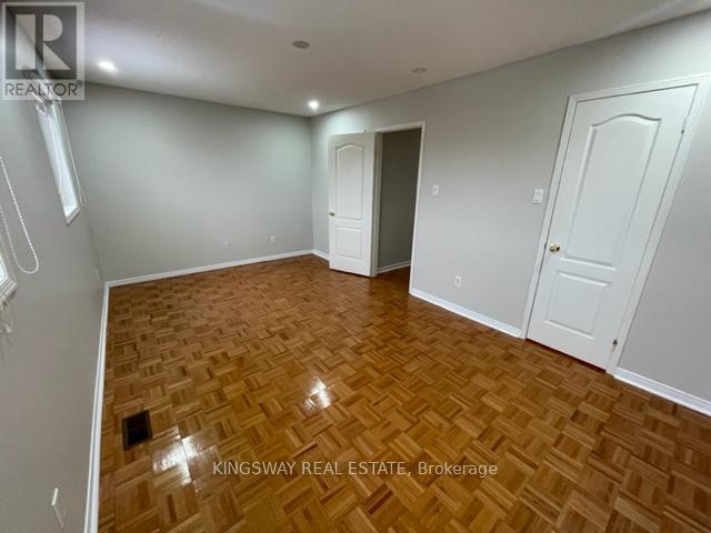102 Lucena Crescent, Vaughan, ON - Indoor Photo Showing Other Room