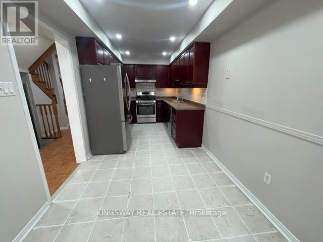 102 Lucena Crescent, Vaughan, ON - Indoor Photo Showing Other Room