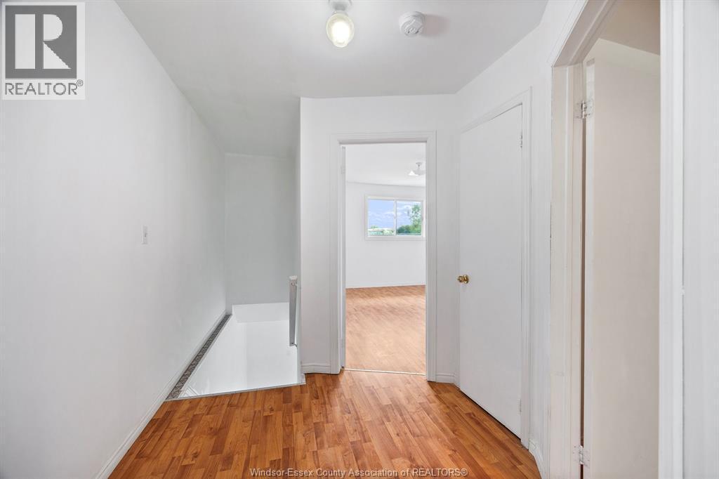 206-208 Arthur North, Harrow, ON - Indoor Photo Showing Other Room