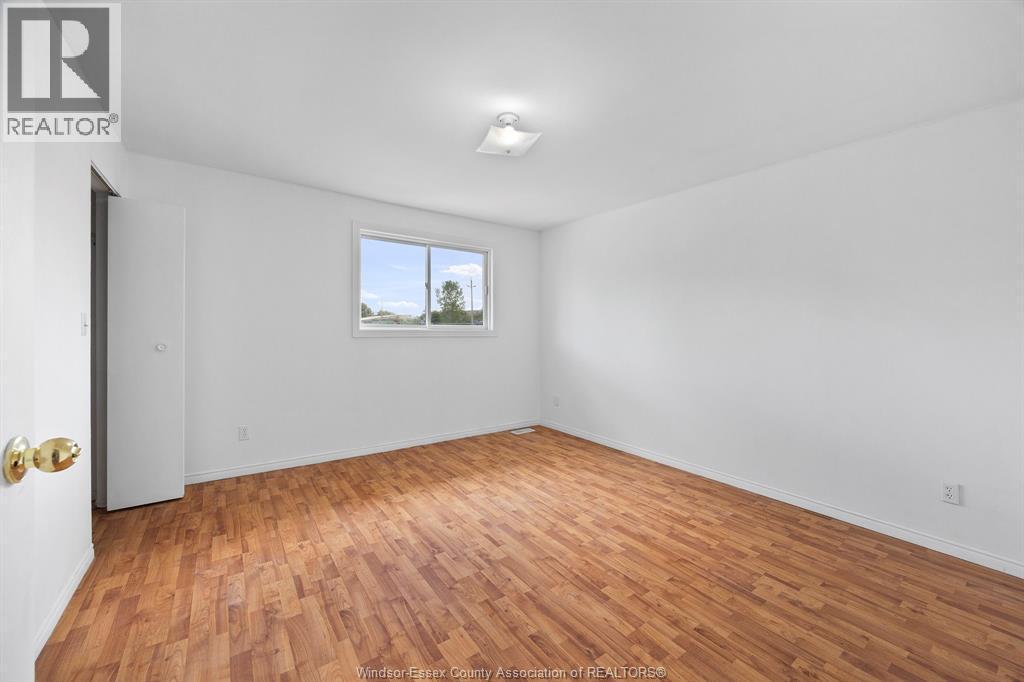 206-208 Arthur North, Harrow, ON - Indoor Photo Showing Other Room