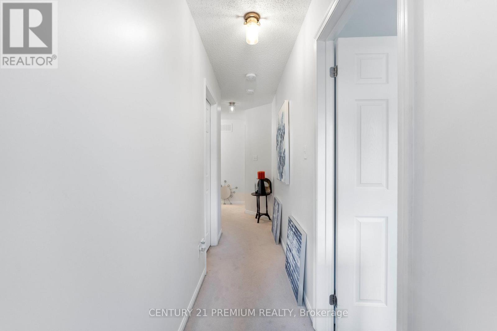 7 - 460 Woodmount Drive, Oshawa, ON -