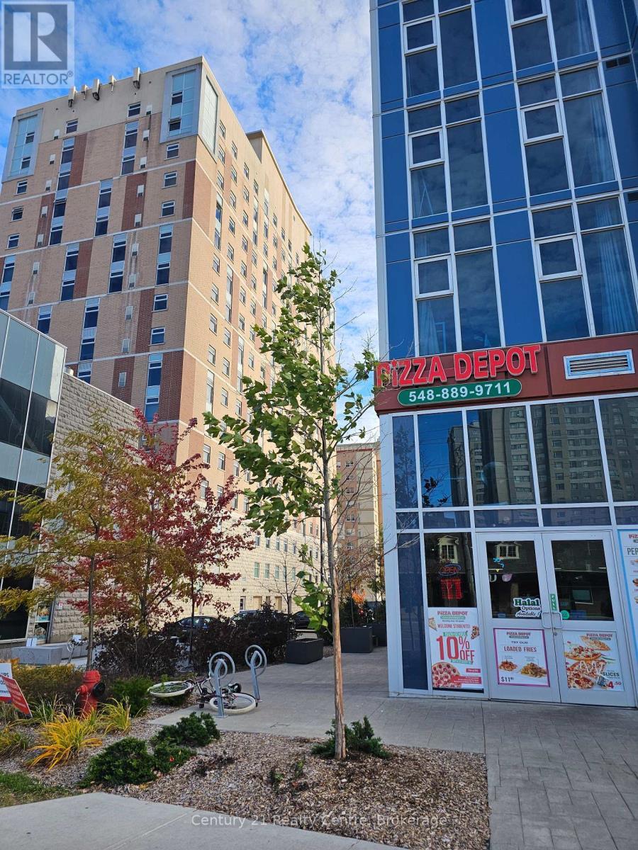 131 University Avenue W, Waterloo, ON