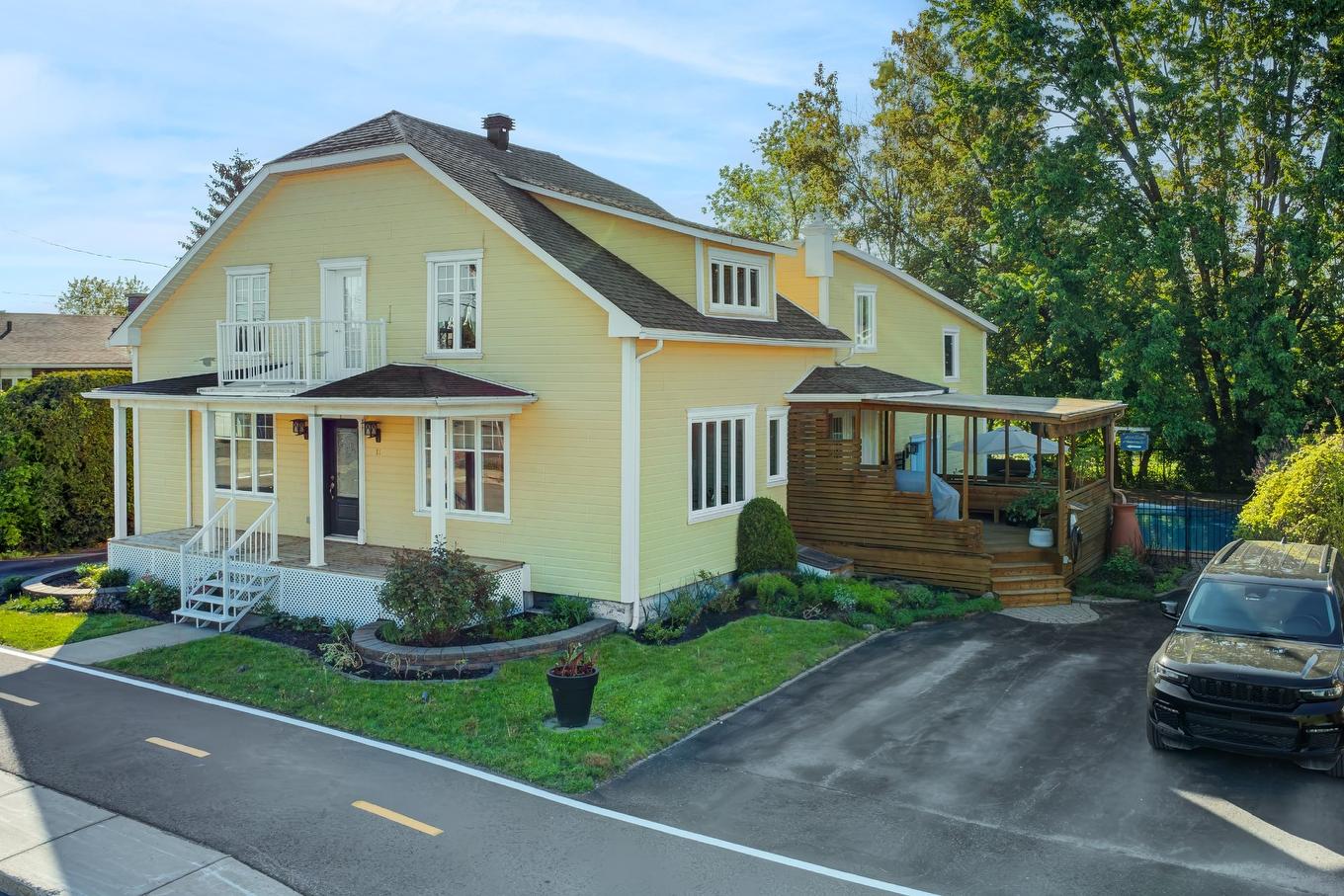 Frontage - 11Z Rue Dupuis, Saint-Jacques, QC - Outdoor