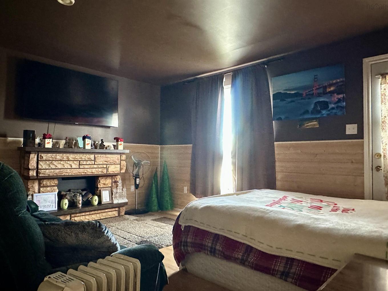 19 Peck Street, Sydney Mines, NS