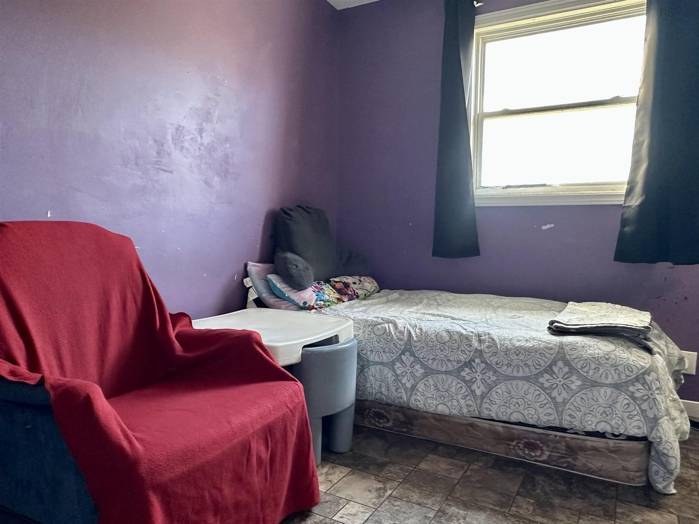 19 Peck Street, Sydney Mines, NS