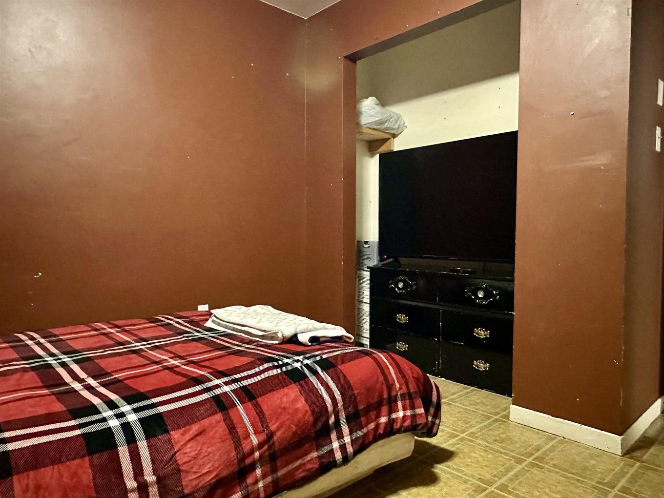 19 Peck Street, Sydney Mines, NS