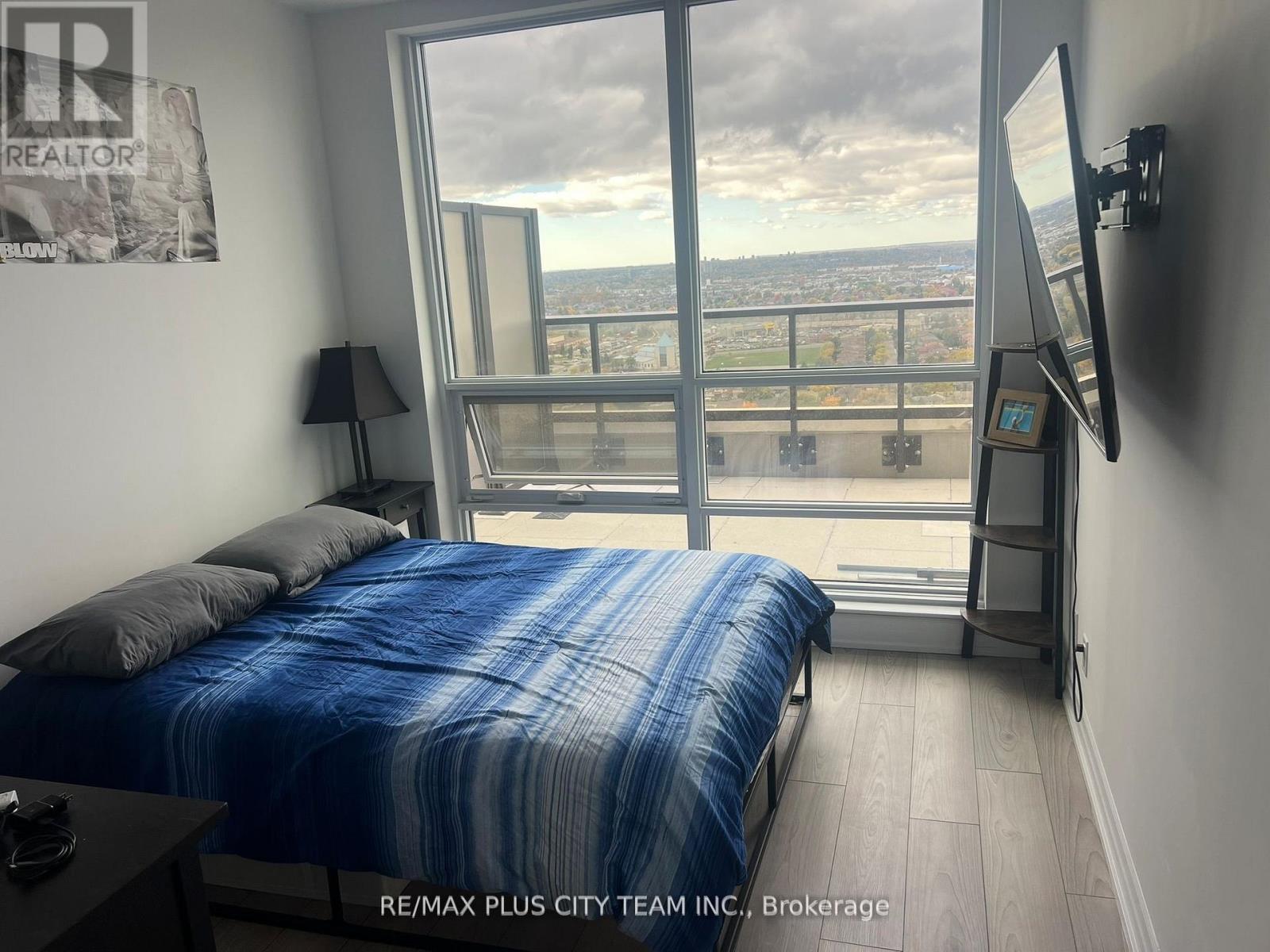 2709 - 36 Elm Drive W, Mississauga, ON - Indoor Photo Showing Bedroom