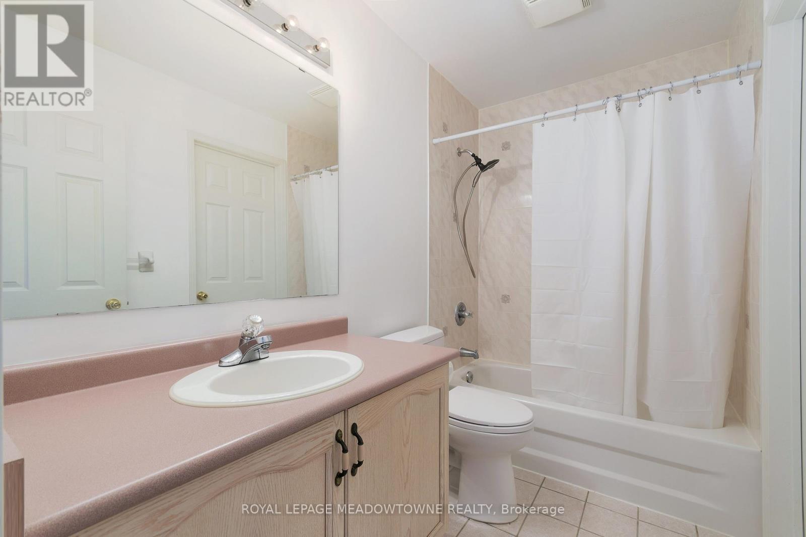 15 - 1285 Bristol Road W, Mississauga, ON - Indoor Photo Showing Bathroom