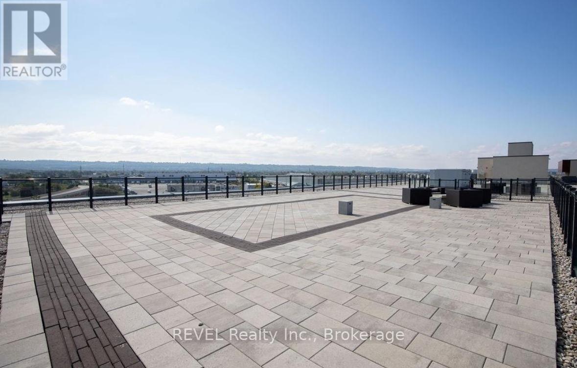 228 - 101 Shoreview Place, Hamilton (Lakeshore), ON - Outdoor